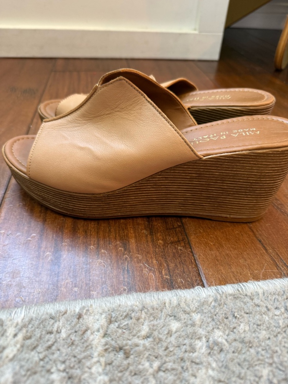 Mila Paoli Tan Leather Wedge Slide sz 9